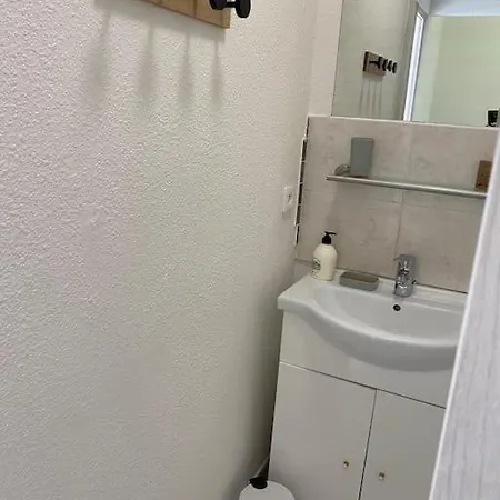 Proche De La Apartment