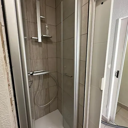 Apartamento Proche De La *